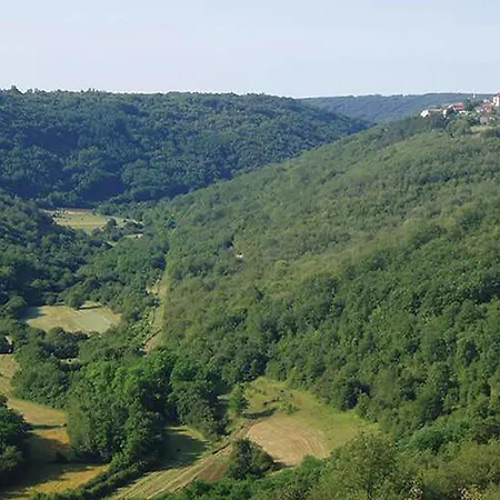 Three-bedroom In Kmacici Дом отдыха
